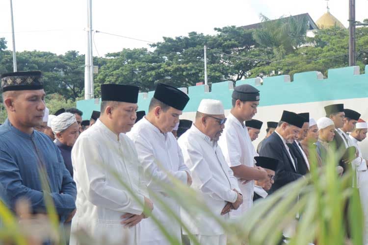 Setelah 25 Tahun, Shalat Ied Kembali Digelar di Lapangan Merdeka Ambon